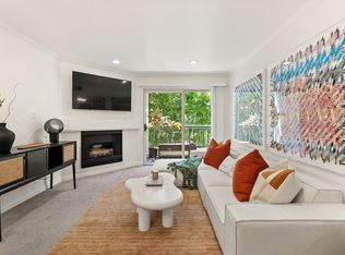 5535 Canoga Ave APT 221, Woodland Hills, CA 91367