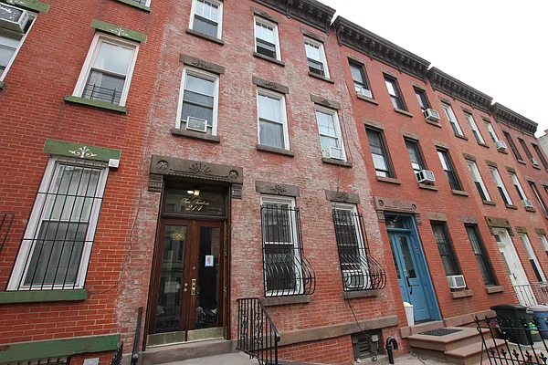 Rented by Bedford 6 Real Estate | media 22