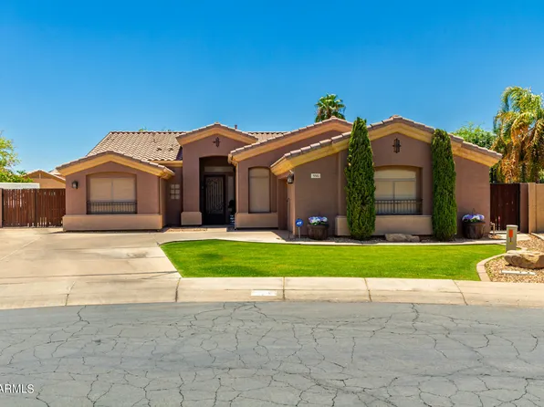 556 S LEMON Court, Gilbert, AZ 85296