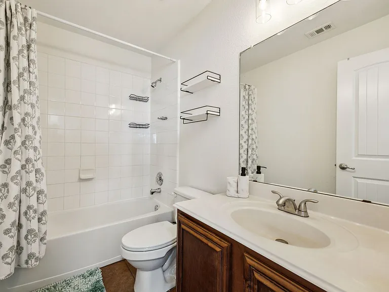 5308 Bridgeport Rd — Photo 25