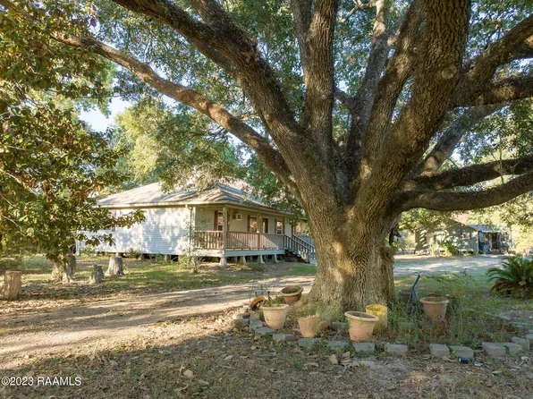 1392 Jesse B Rd, Church Point, LA 70525
