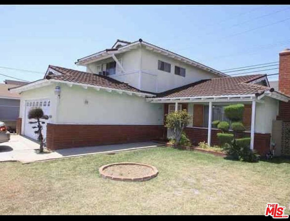 1st image of 1347 E Bankers Dr