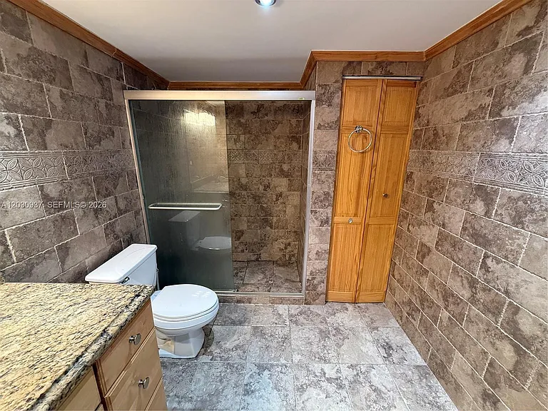 19380 Collins Ave #11 — Photo 8