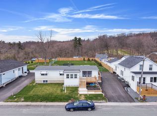 64 Alexander St, Pt Hope, ON L1A1B3