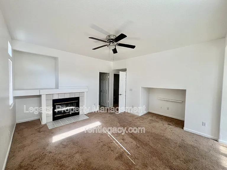 2750 Parkview Ter — Photo 7