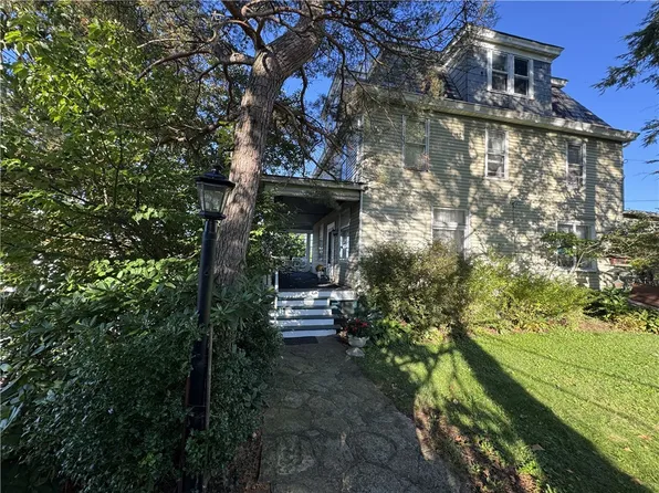 700 Lehmer St, Latrobe, PA 15650