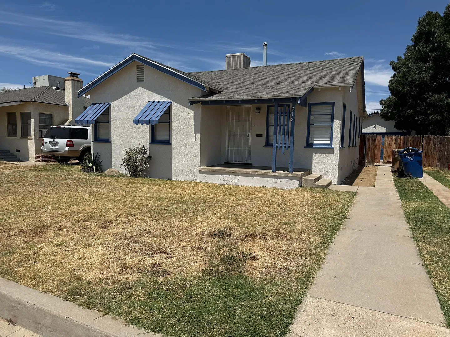 Cozy Home in Oildale! — Photo 2