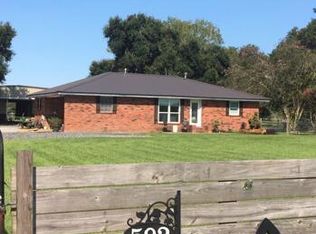 592 Savoie Rd, Cankton, LA 70584