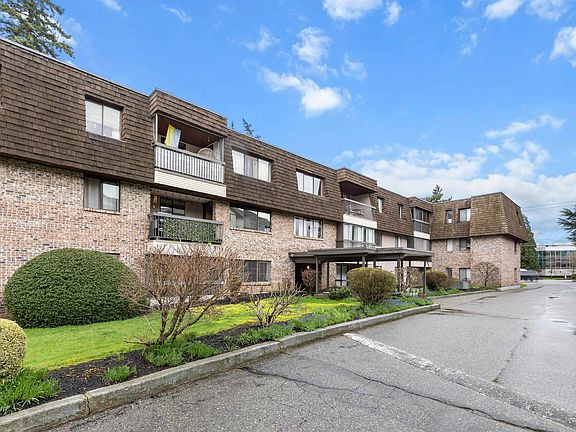 3rd image of 32175 Old Yale Rd #204