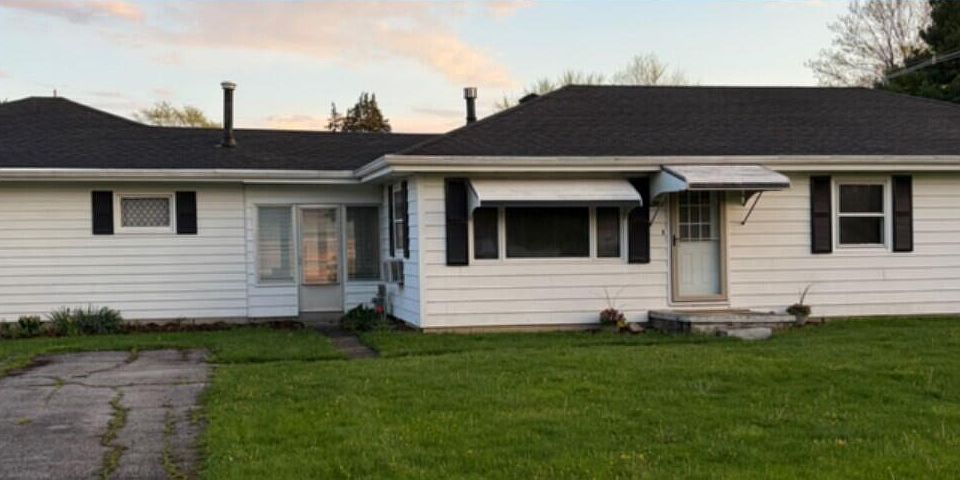 1st image of 200 Martin Ave