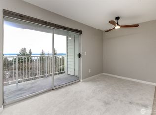 28606 16th Avenue S #303, Federal Way, WA