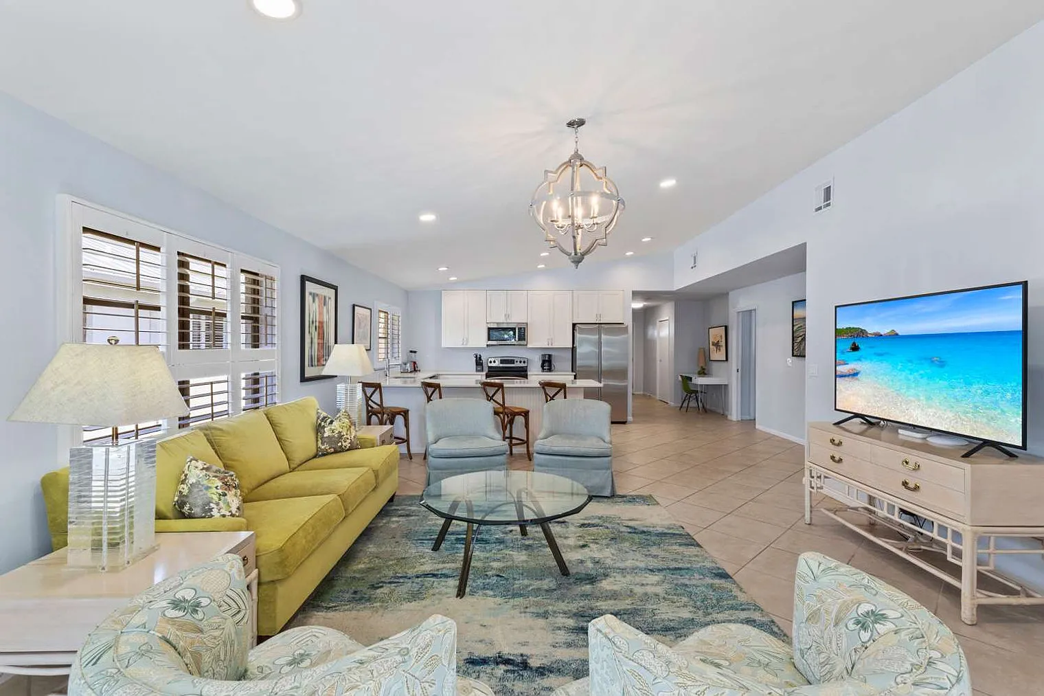 3 bed, 2.0 bath, 1625 sqft, $5,310 — Photo 3