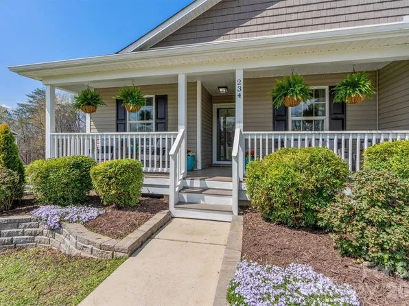 234 Planters Row Rd, Iron Station, NC 28080