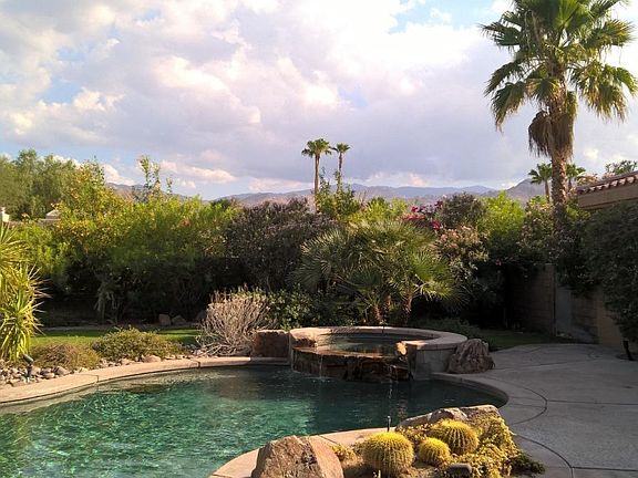 Private Fenced Yard With Mountain View