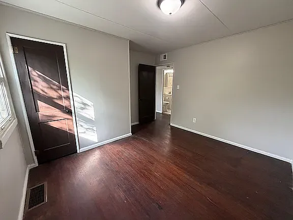 2839 E Ethel St — Photo 5