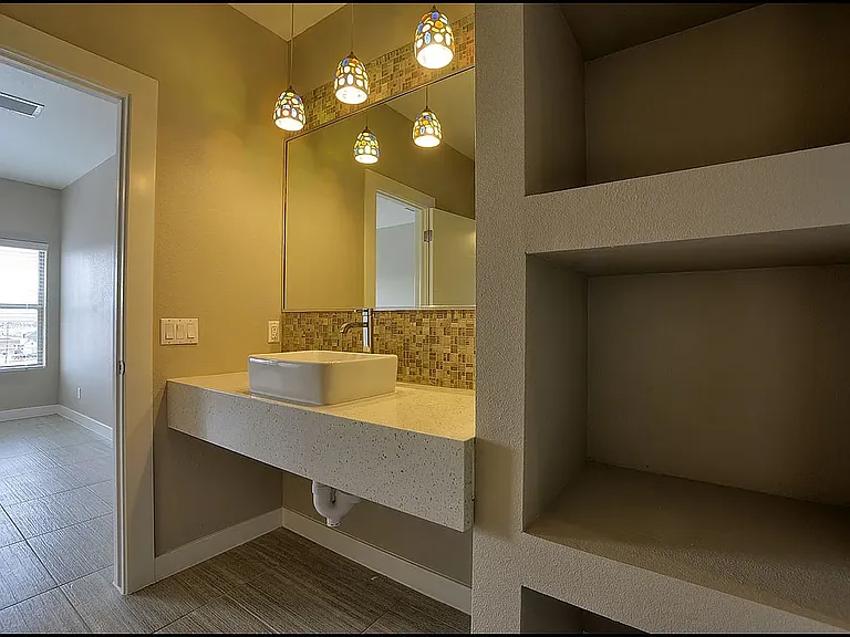 Moderno Village Apartments and Town Homes — Photo 43