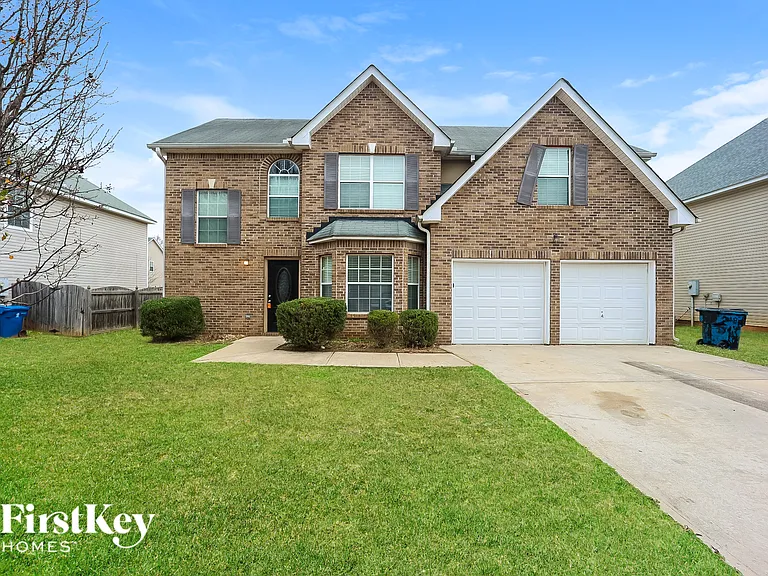 980 Brisley Cir — Photo 1