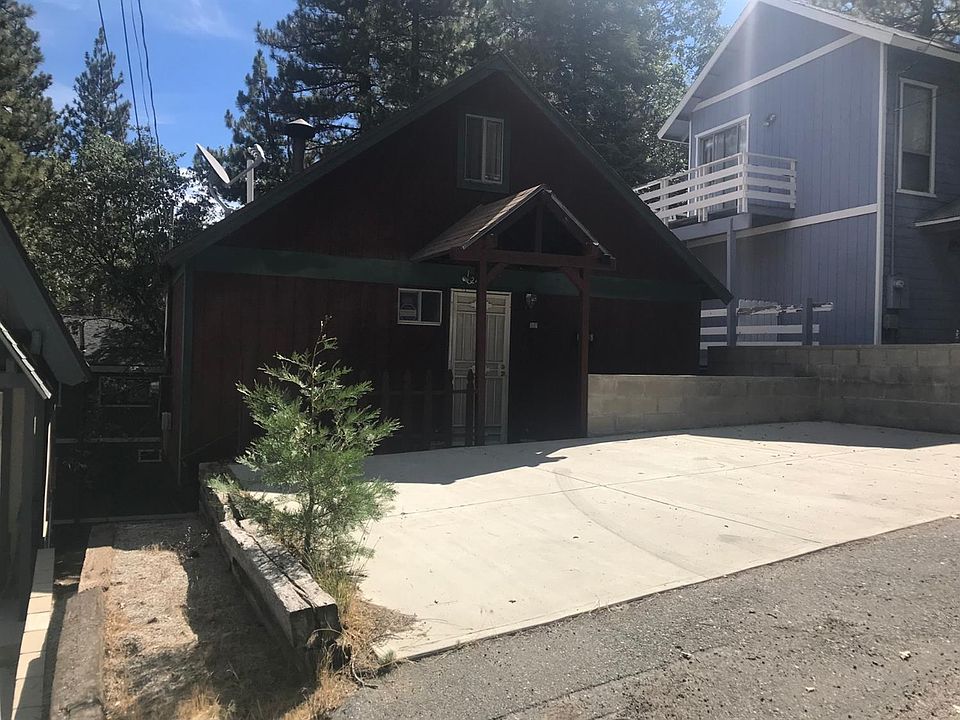 1st image of 2455 Independence Dr