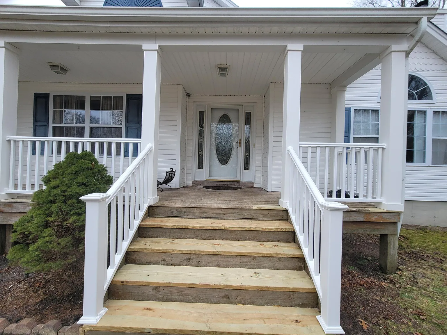 Merrick Rd, Shirley — Photo 1