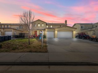 2336 Crimson Dr, Rosamond, CA 93560