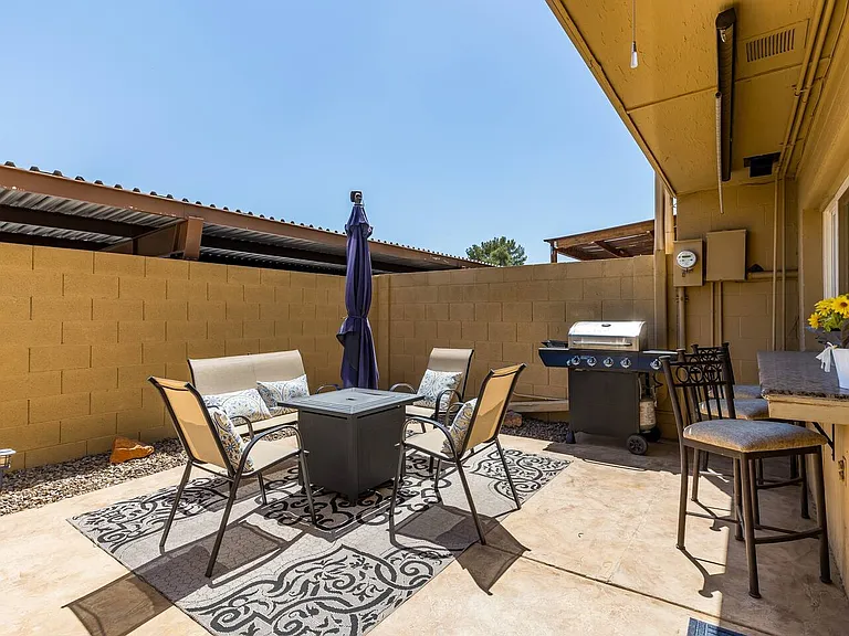 4334 N Parkway Ave — Photo 17