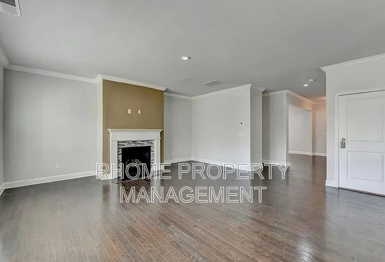 4349 Northmark Ln — Photo 17