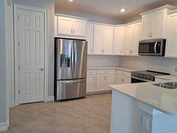 3rd image of 1065 Tranquil Brook Dr