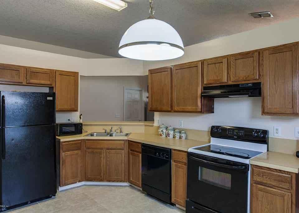 1st image of 2730 Lantana Lakes Dr W