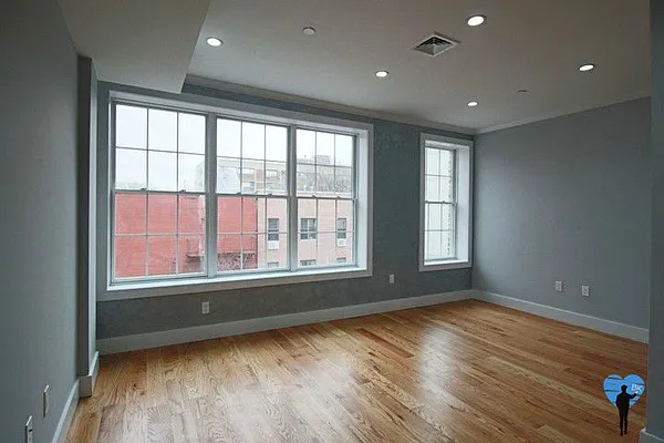 Rented by Next Door Realty NYC | media 20