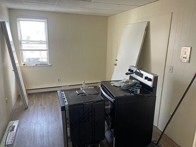 67 Webster Ave #2 — Photo 7