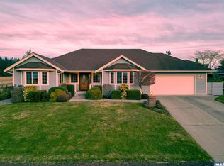 884 Oak Tree Rdg, Sequim, WA 98382