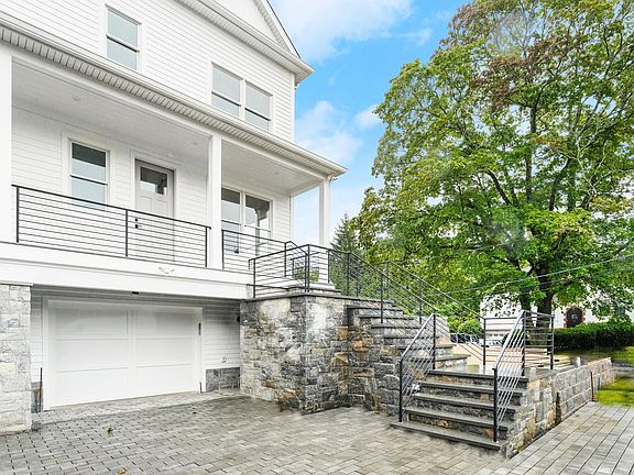 Welcome to 23 Suburban- Brand New Townhomes