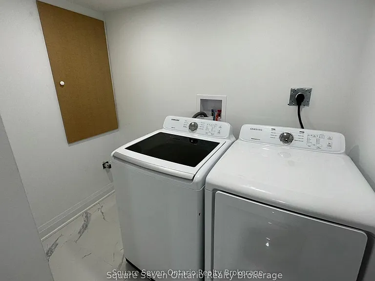 16 Napoleon Cres #LOWER LEVEL — Photo 11