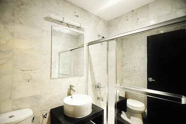 Rented by Nest Seekers International | media 31