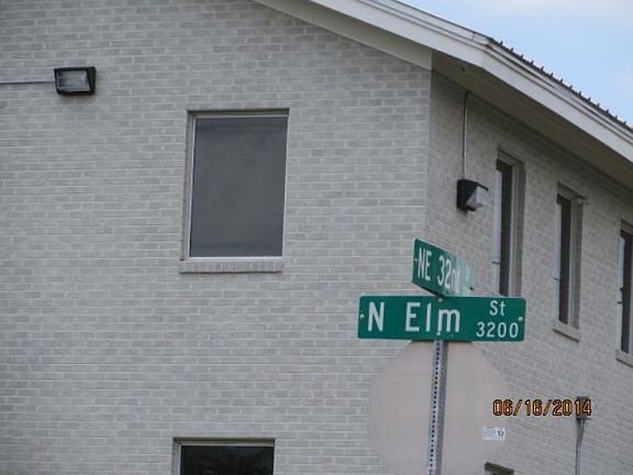 5th image of 3303 N Elm St