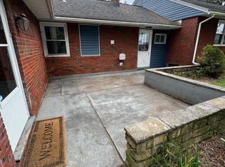 13501 Spriggs Rd, Hagerstown, MD 21742