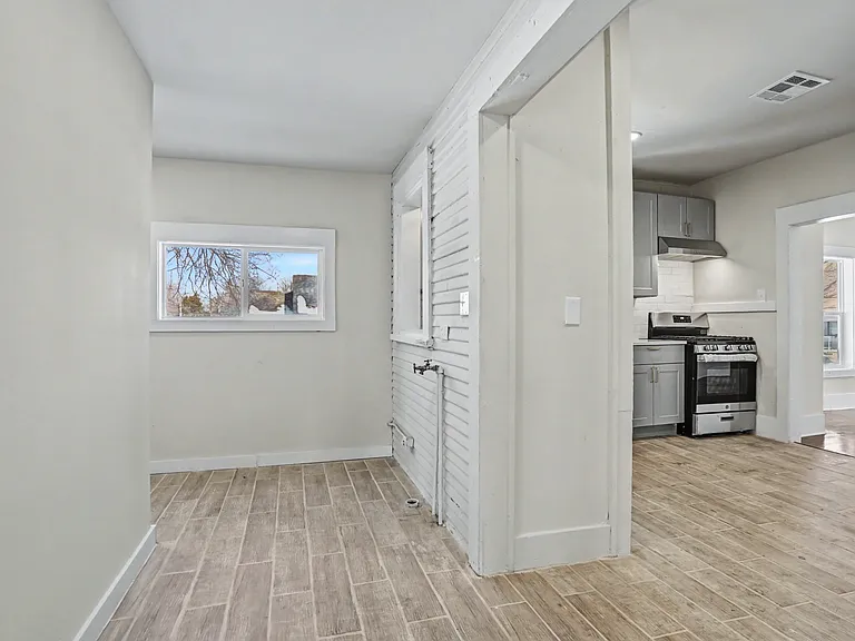 1340 N Boston Ave — Photo 10