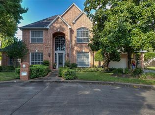 11 Martin Ct, Houston, TX 77055