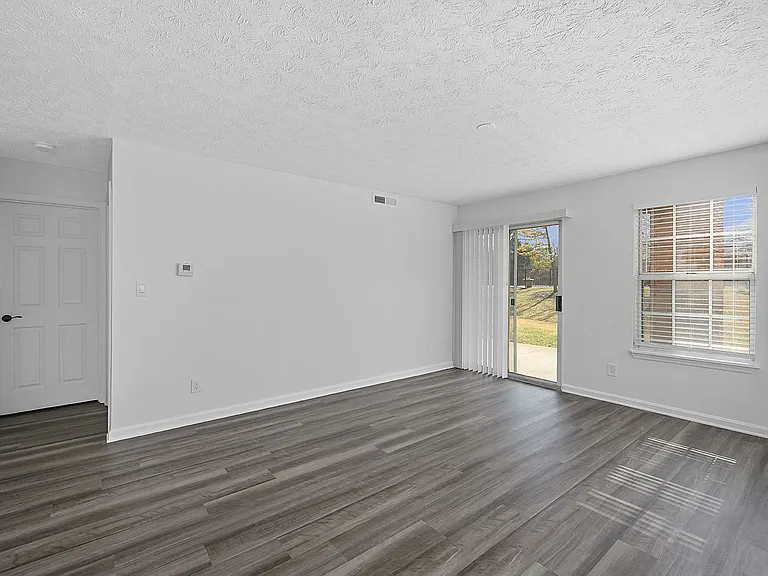 Indian Lookout Apartments — Photo 87