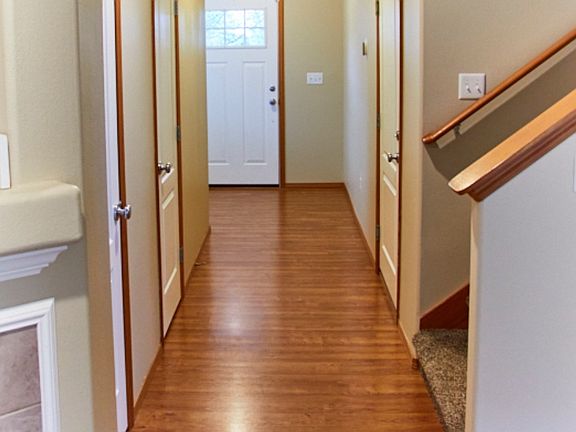 5th image of 6121 55th Ave NE
