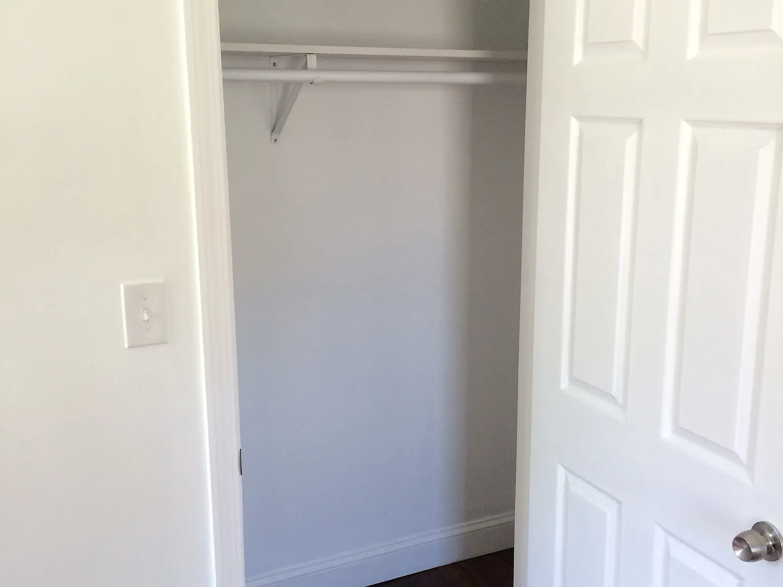 2 bed, $2,000 — Photo 4