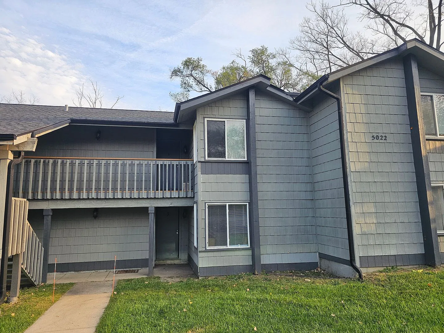 5022 East Riverside Boulevard — Photo 1