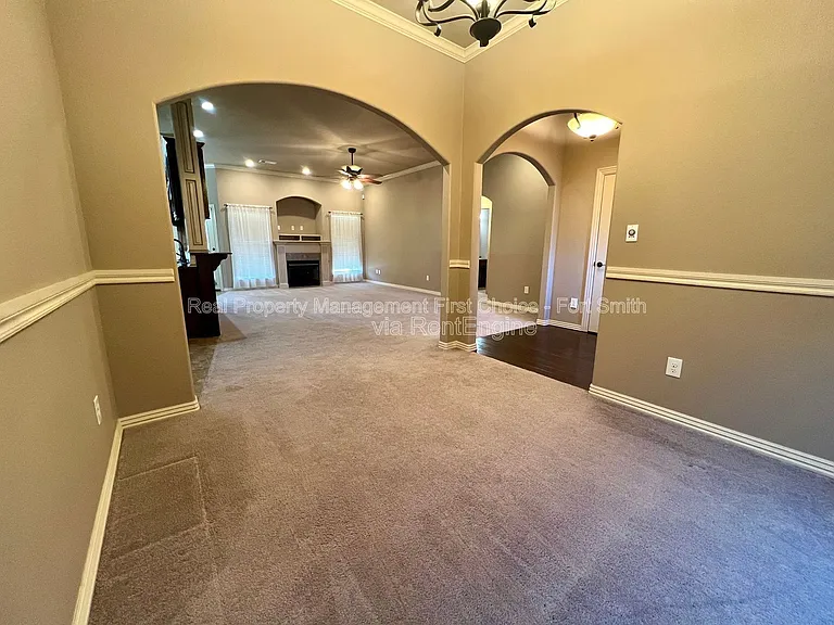 12200 Sycamore St — Photo 4