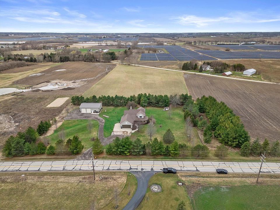 1st image of 820 172nd AVENUE