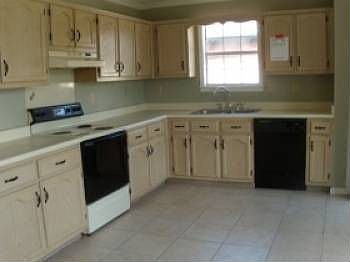 2nd image of 8945 Lake Springs Cv