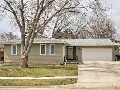3527 Elm Ave, Rapid City, SD, 57701
