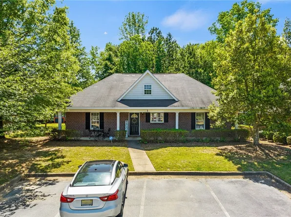 802 W Longleaf Dr Unit 1, Auburn, AL 36832