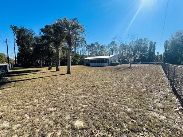 524 NE 453rd Ave, Old Town, FL 32680
