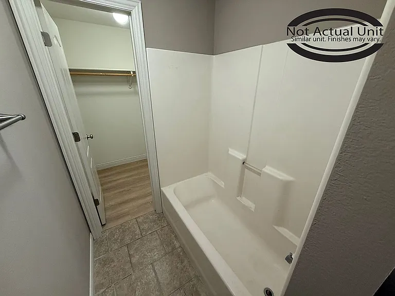 1912 N Orie Dr — Photo 13