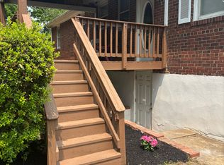 3940 Fairfax Farms Rd, Fairfax, VA 22033